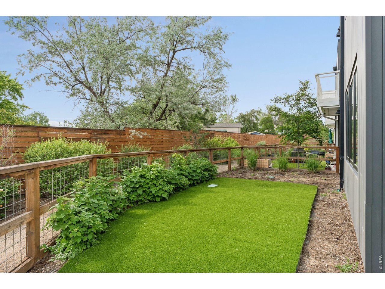 3261 Airport Road, Unit 102 Boulder, CO 80301 - Photo 30 of 41 Largest yard in the complex