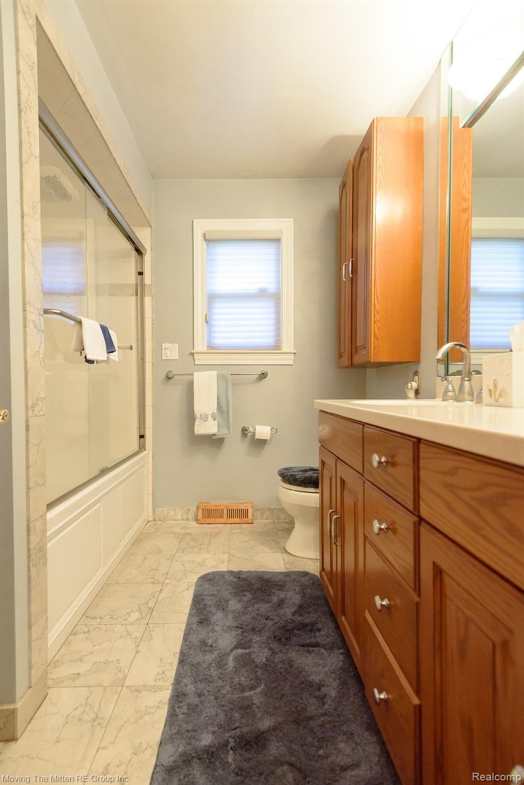 41280 Cherry Hill Road Canton, MI 48187 - Photo 26 of 51 MTM_41280_cherry_hill-11.jpg