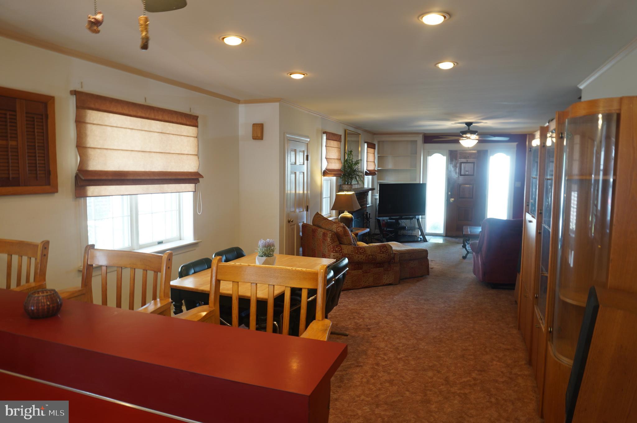 4222 Decatur Street Philadelphia, PA 19136 - Photo 11 of 34 Dining Room