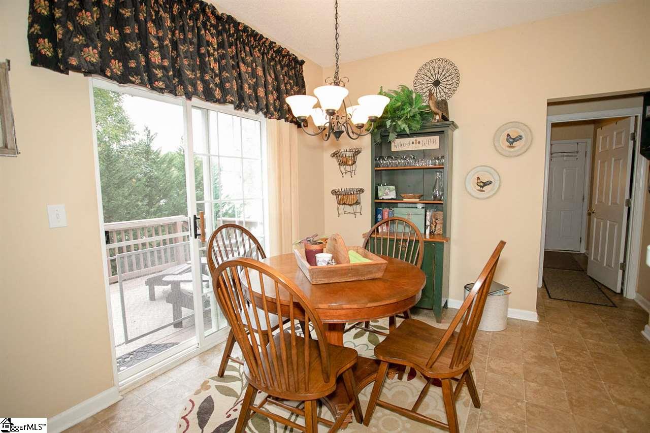 11 Bluff Ridge Court Greenville, SC 29617 - Photo 10 of 32 Gallery Image 10