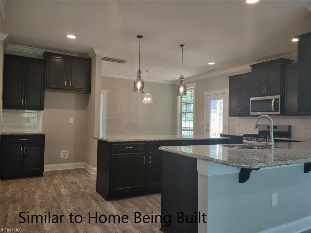 5500 Rambling Road, Unit 2 Greensboro, NC 27409 - Photo 8 of 29