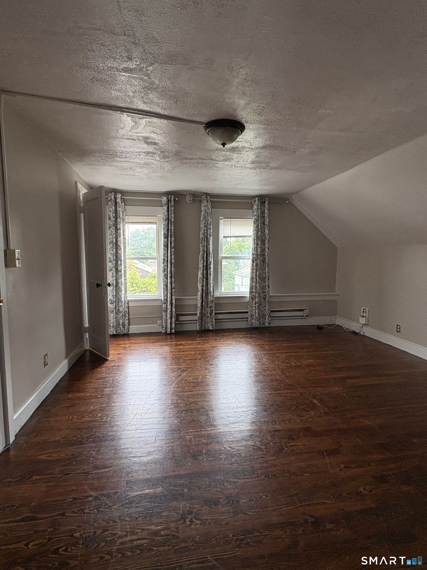 56 North First Street, Unit 3 Meriden, CT 06451 - Photo 6 of 12 Gallery Image 6