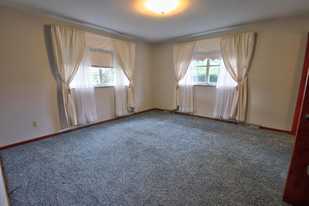 8269 Pleasant Valley Road Florence, KY 41042 - Photo 15 of 26 Gallery Image 15