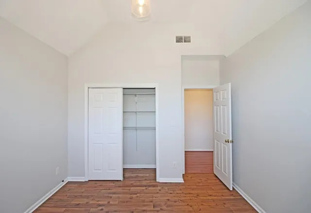 $2,850 | 303 Leeward Walk Lane, Alpharetta, GA 30005