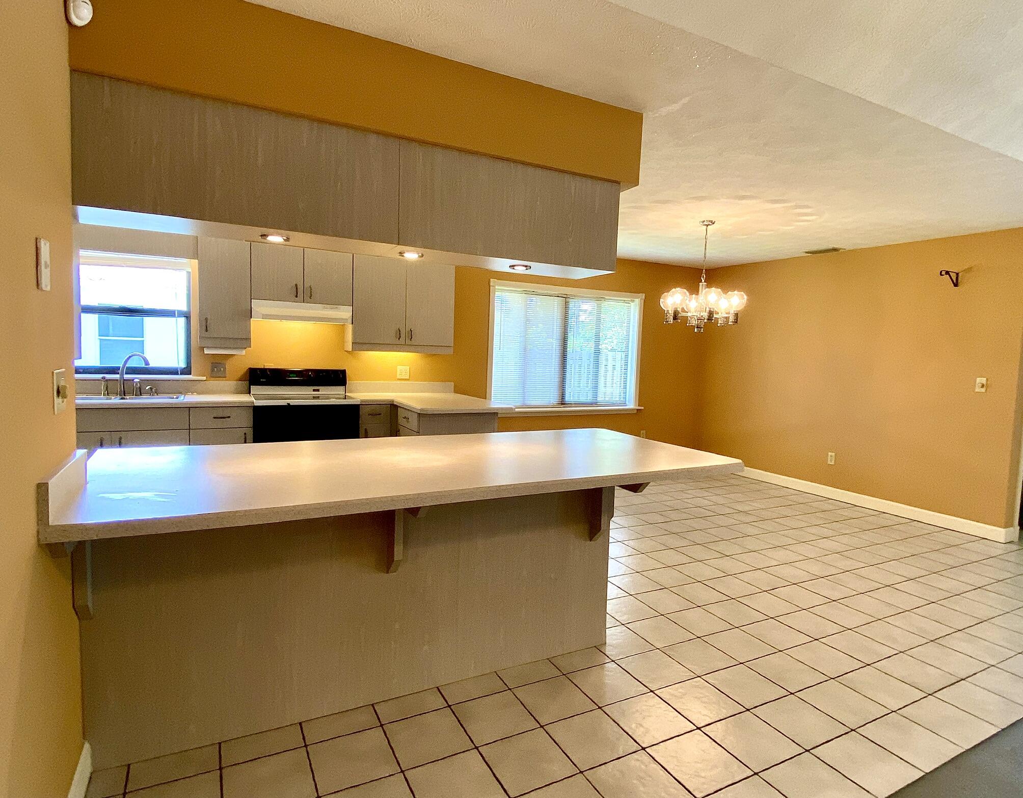 1045 Southwest Bay State Road Port St. Lucie, FL 34953 - Photo 29 of 62 0DFC80D1-6640-4134-8B86-06AE28072CD0