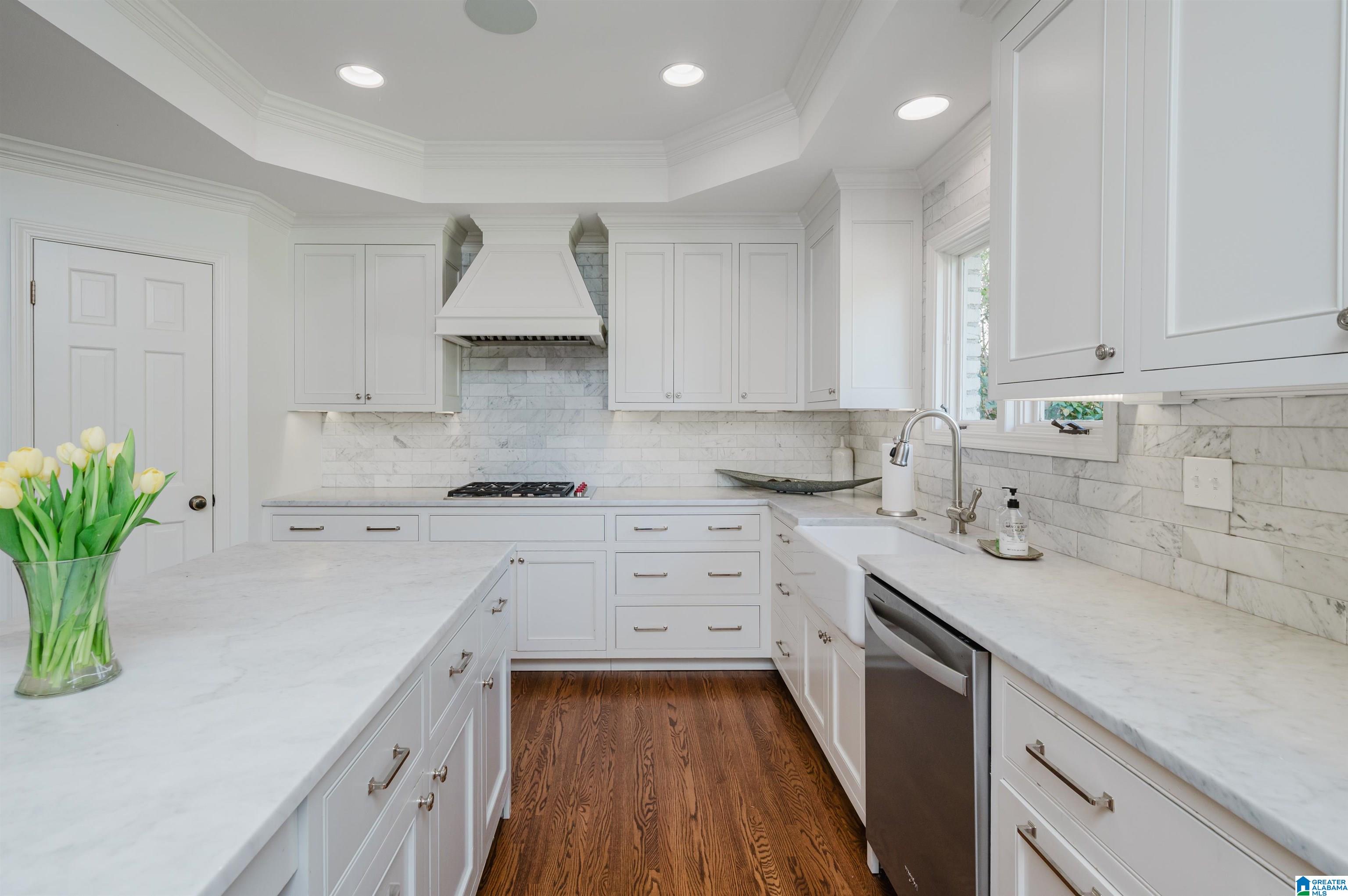 4246 Chickamauga Road Birmingham, AL 35213 - Photo 12 of 63