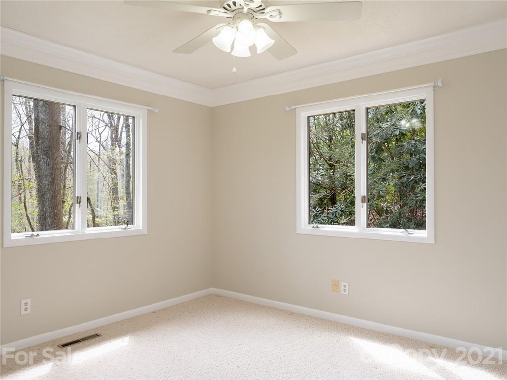 14 Whitaker View Road Fairview, NC 28730 - Photo 13 of 35 Gallery Image 13