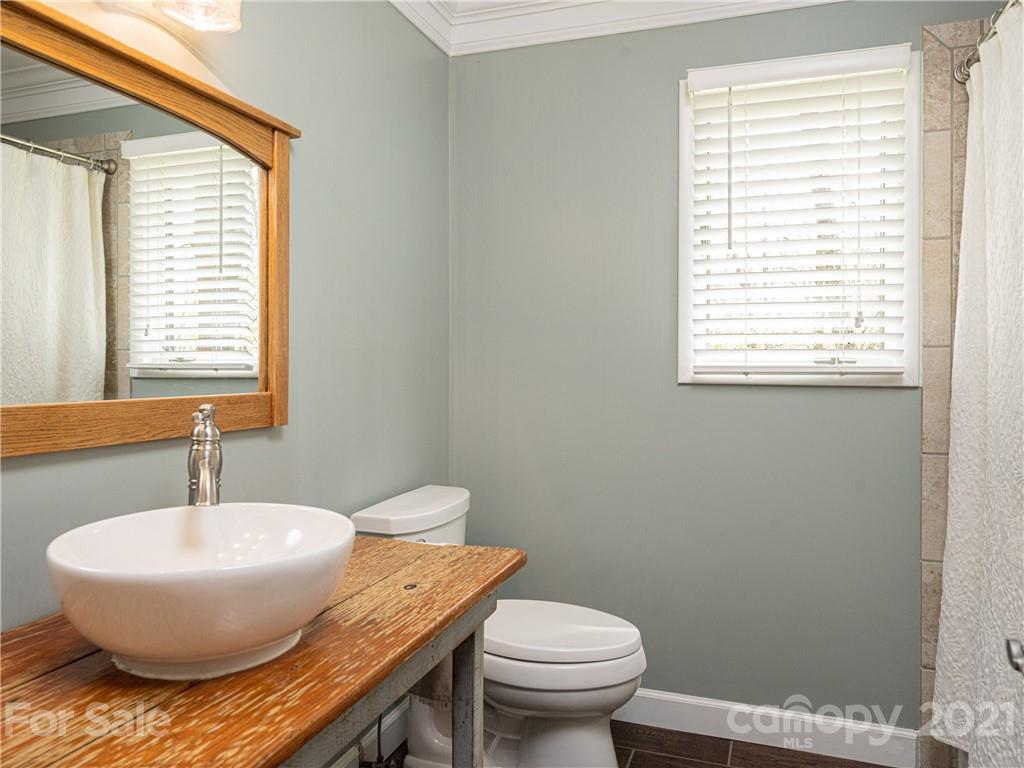14 Whitaker View Road Fairview, NC 28730 - Photo 14 of 35 Gallery Image 14