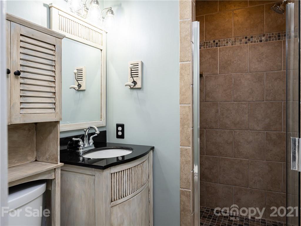 14 Whitaker View Road Fairview, NC 28730 - Photo 17 of 35 Gallery Image 17