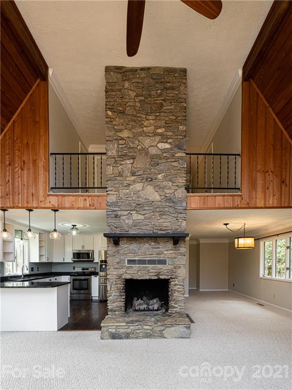 14 Whitaker View Road Fairview, NC 28730 - Photo 4 of 35 Gallery Image 4