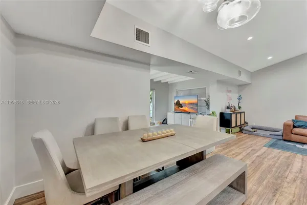 $669,000 | 3043 Hayes Street, Hollywood, FL 33021
