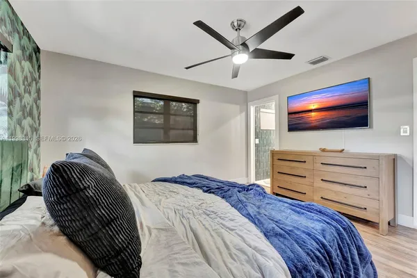 $669,000 | 3043 Hayes Street, Hollywood, FL 33021
