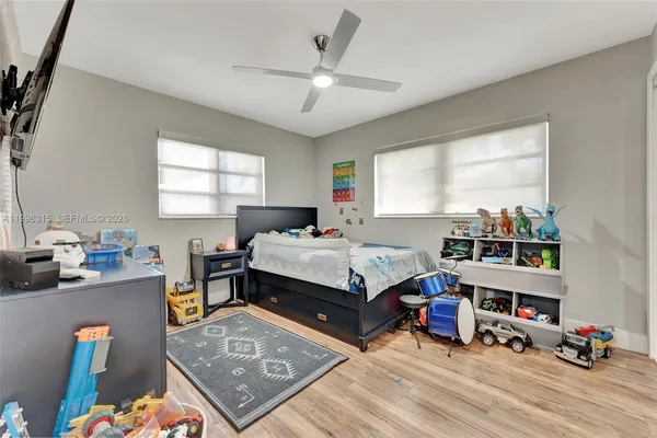 $669,000 | 3043 Hayes Street, Hollywood, FL 33021