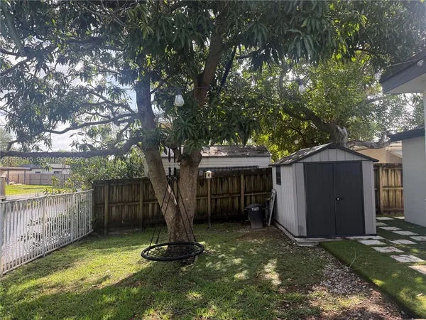 $669,000 | 3043 Hayes Street, Hollywood, FL 33021