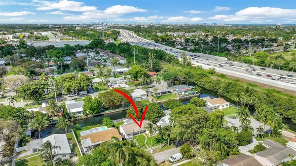 $669,000 | 3043 Hayes Street, Hollywood, FL 33021
