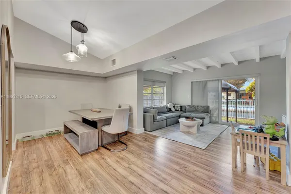 $669,000 | 3043 Hayes Street, Hollywood, FL 33021