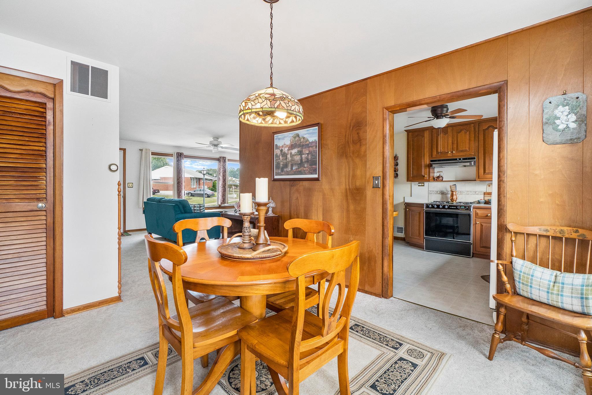 1512 Cavel Road Baltimore, MD 21237 - Photo 11 of 34 Dining Room