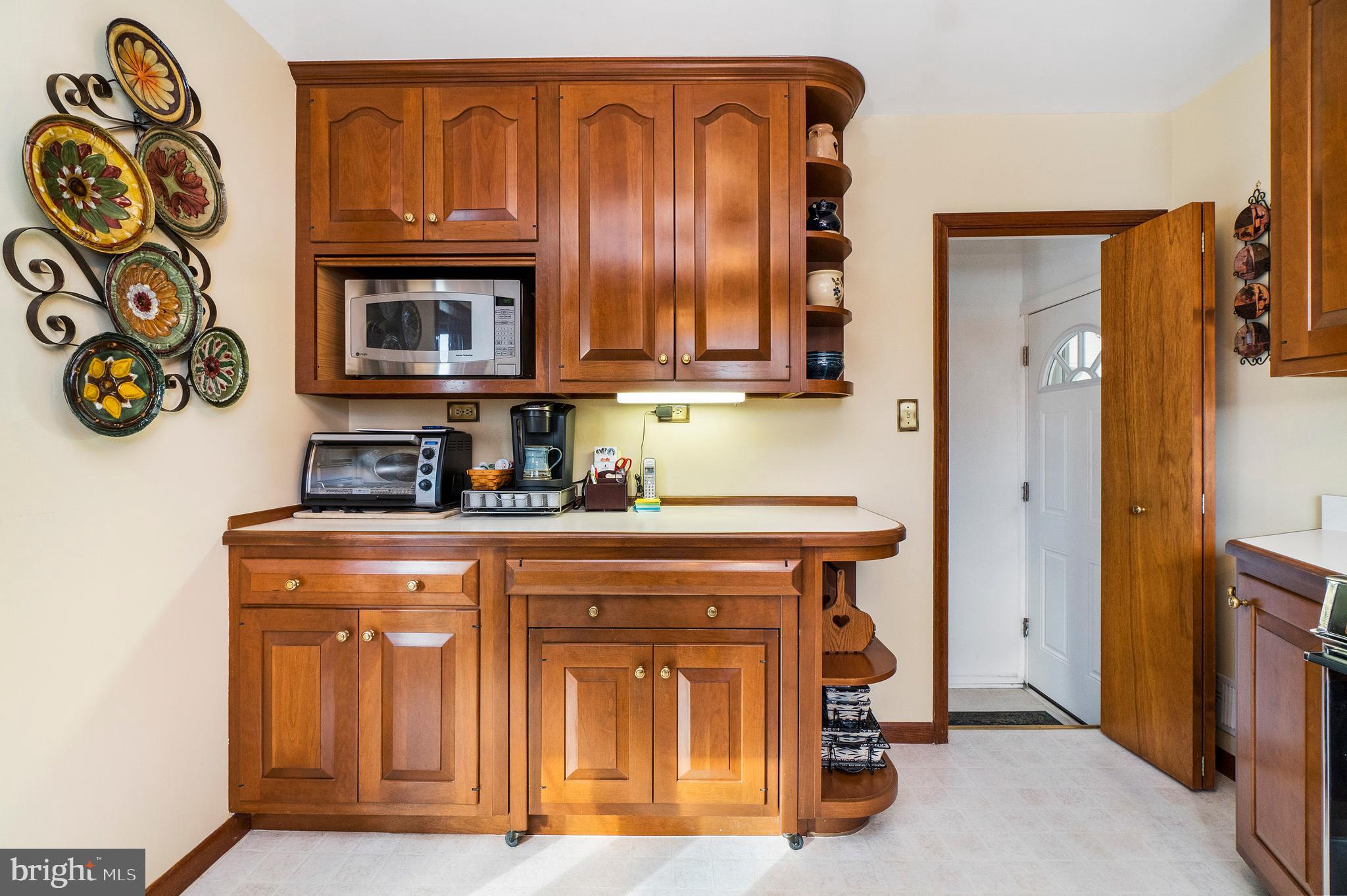 1512 Cavel Road Baltimore, MD 21237 - Photo 14 of 34 Kitchen