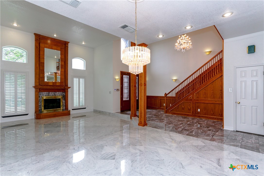 2110 Lakeview Loop Killeen, TX 76543 - Photo 10 of 42 a view of entryway and hall