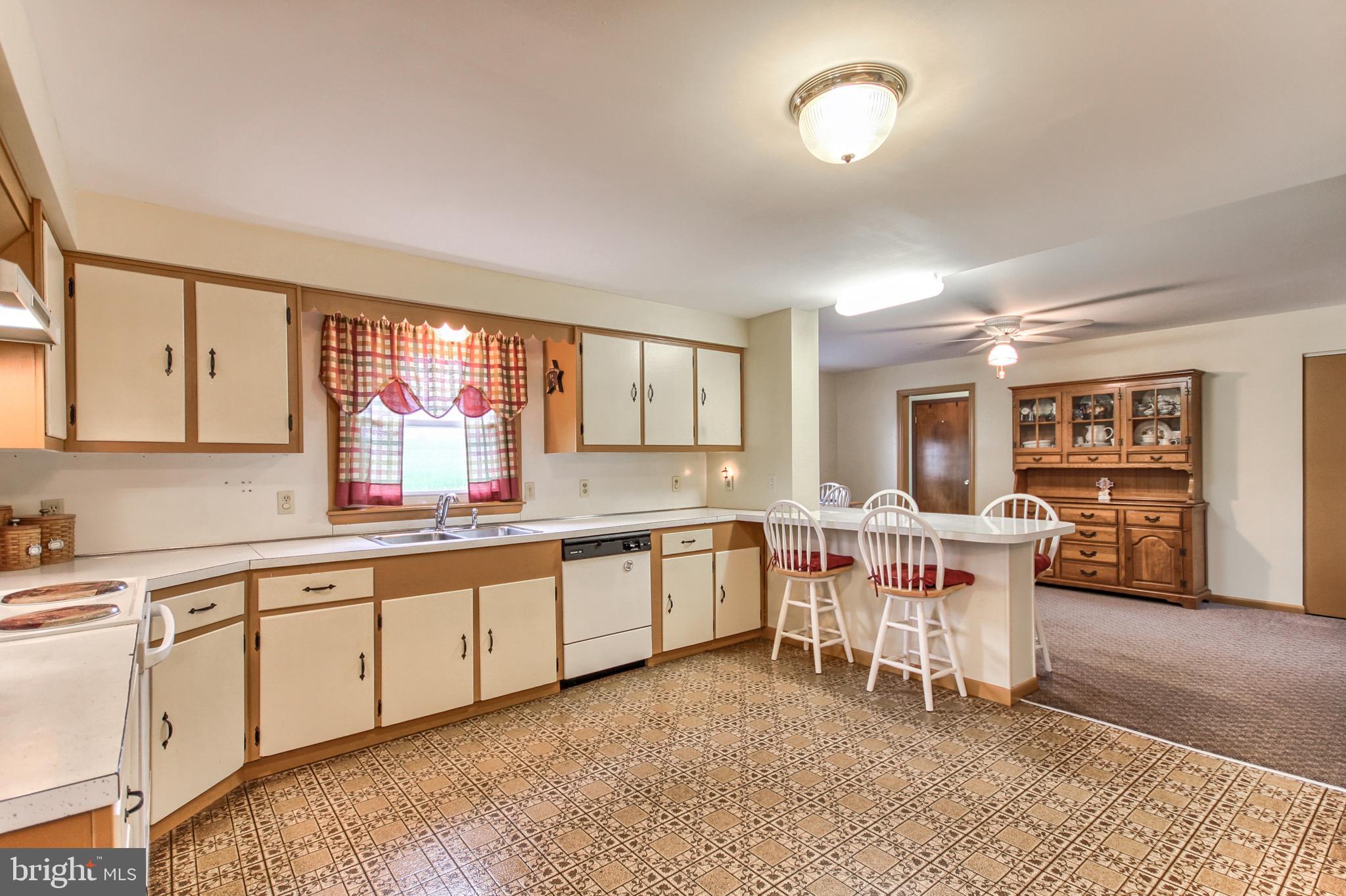 350 Grahams Wood Road Carlisle, PA 17015 - Photo 3 of 30 Gallery Image 3