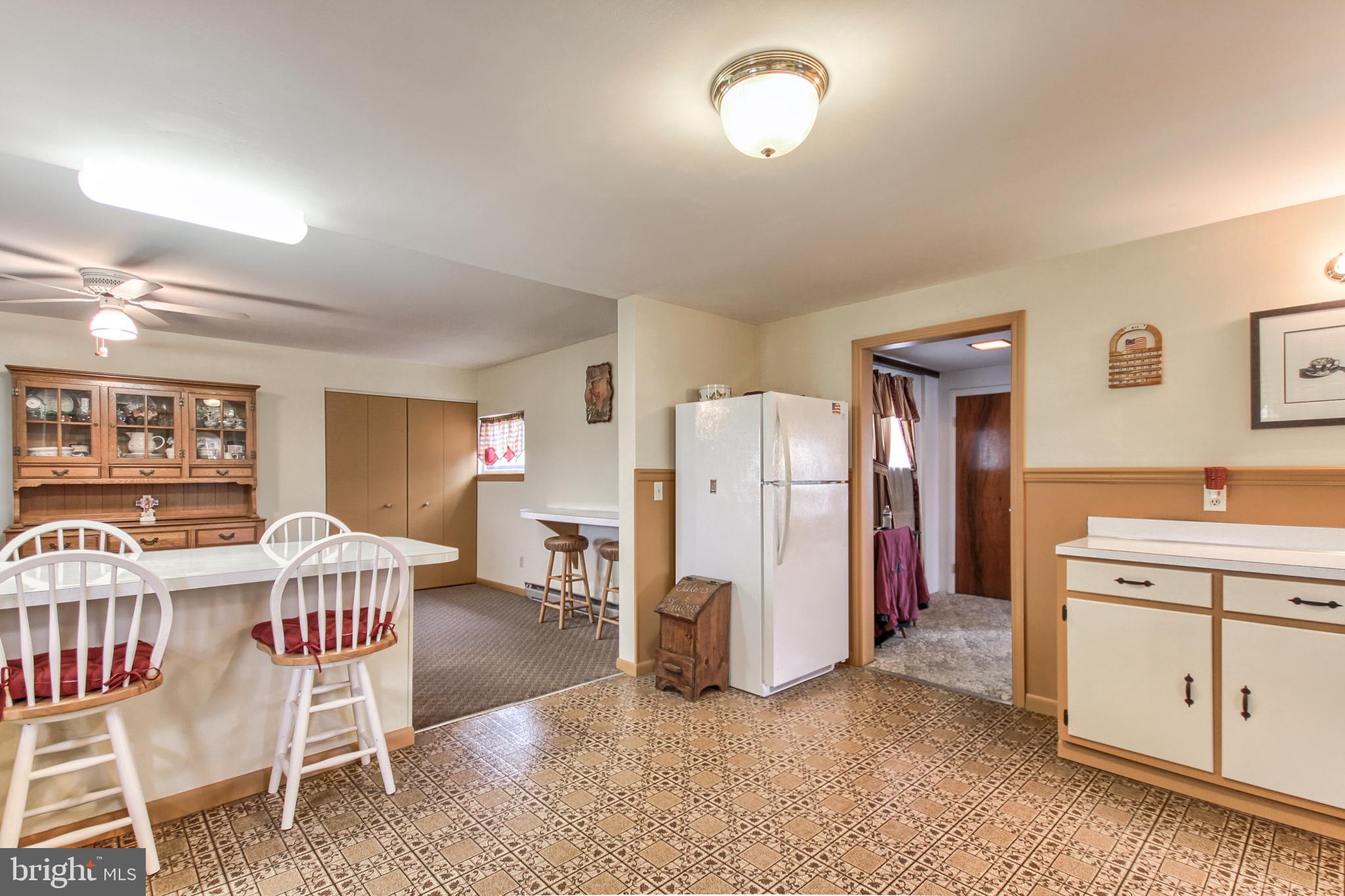 350 Grahams Wood Road Carlisle, PA 17015 - Photo 7 of 30 Gallery Image 7