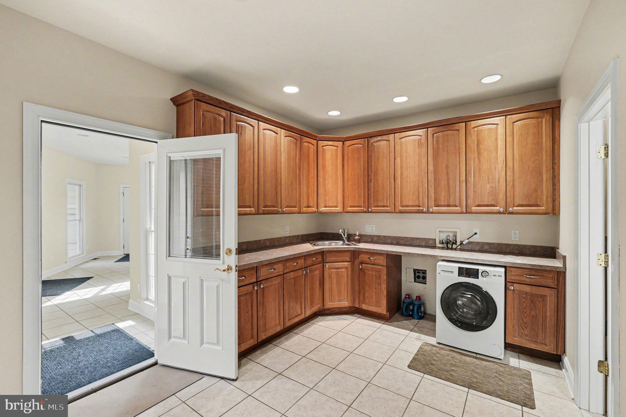 16186 Bundock Road King George, VA 22485 - Photo 55 of 82 Bright and inviting laundry space.