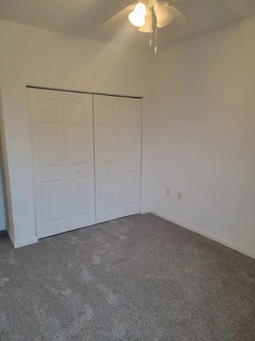 $2,300 | 2513 Stockbridge Square Southwest, Vero Beach, FL 32962