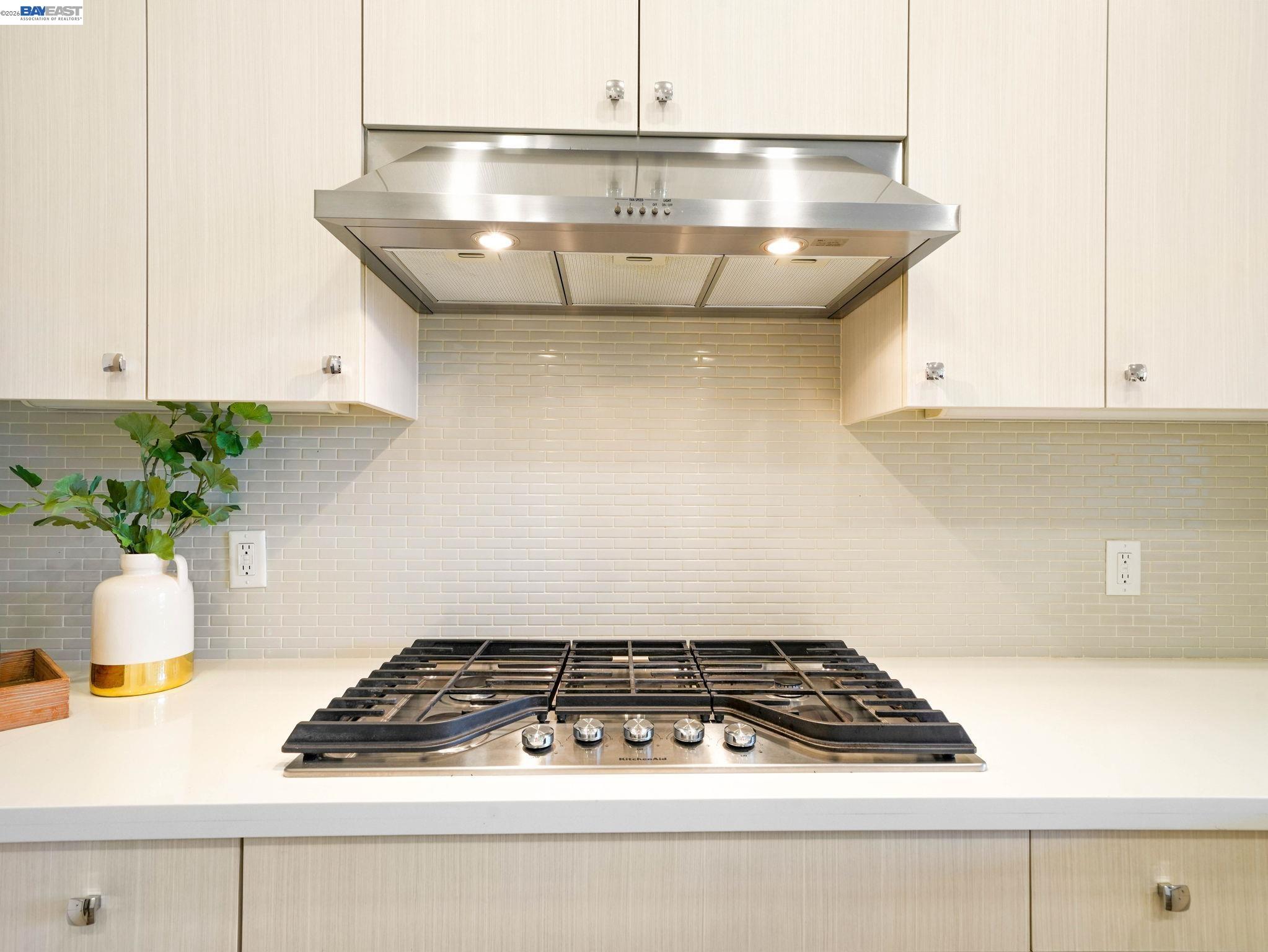 2339 Kinetic Common, Unit 310 Fremont, CA 94539 - Photo 7 of 34