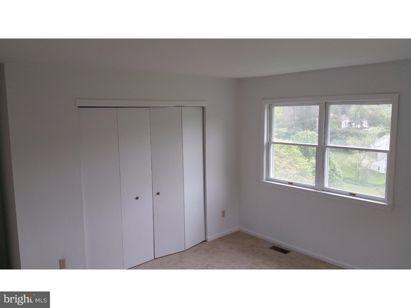 1556 Powell Road Coatesville, PA 19320 - Photo 9 of 25 Gallery Image 9