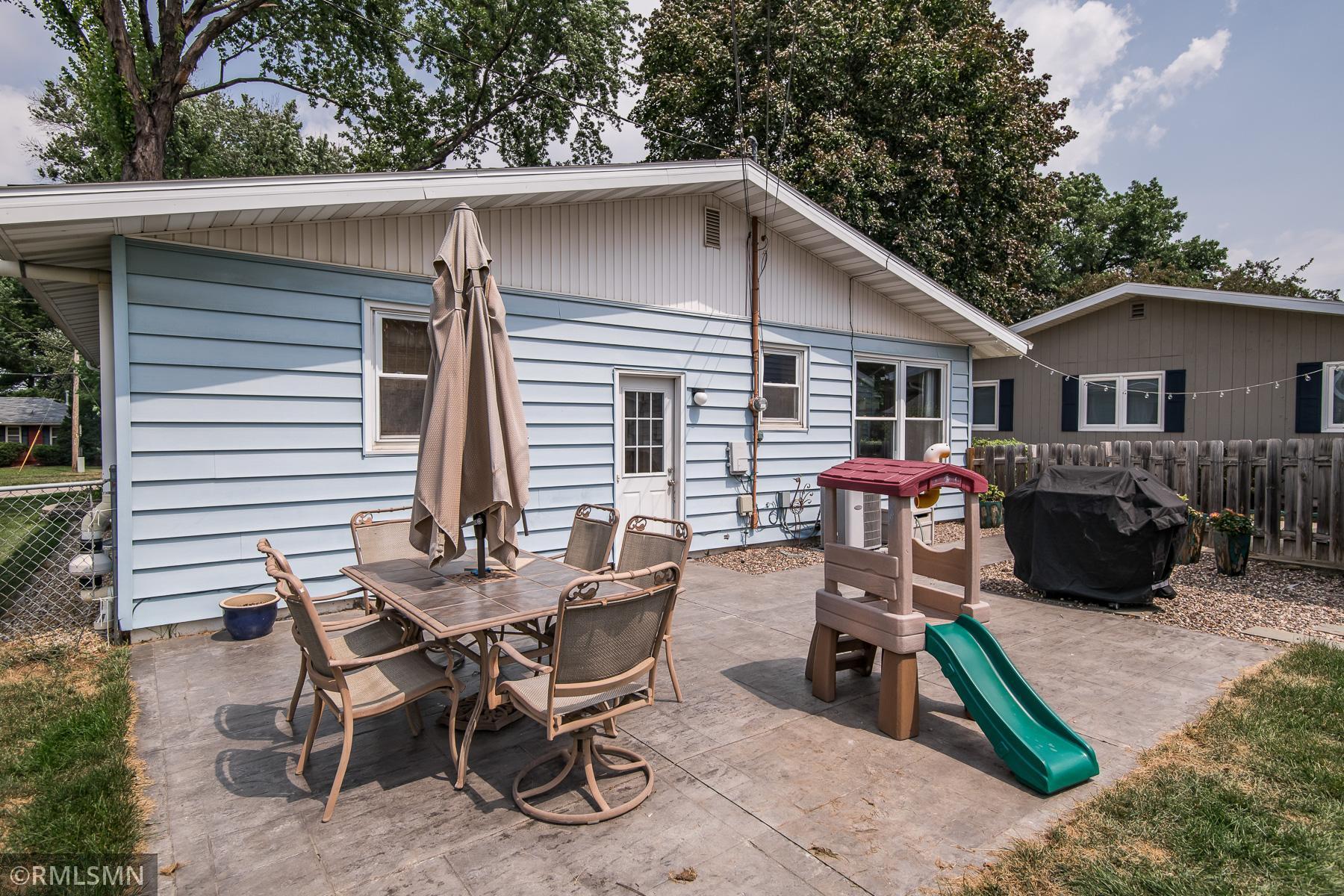 1614 22nd Street Northwest Rochester, MN 55901 - Photo 3 of 35