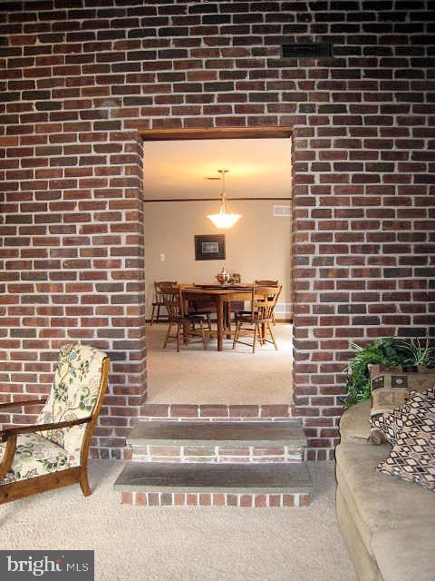 5296 Ridge Road Elizabethtown, PA 17022 - Photo 9 of 25 Gallery Image 9