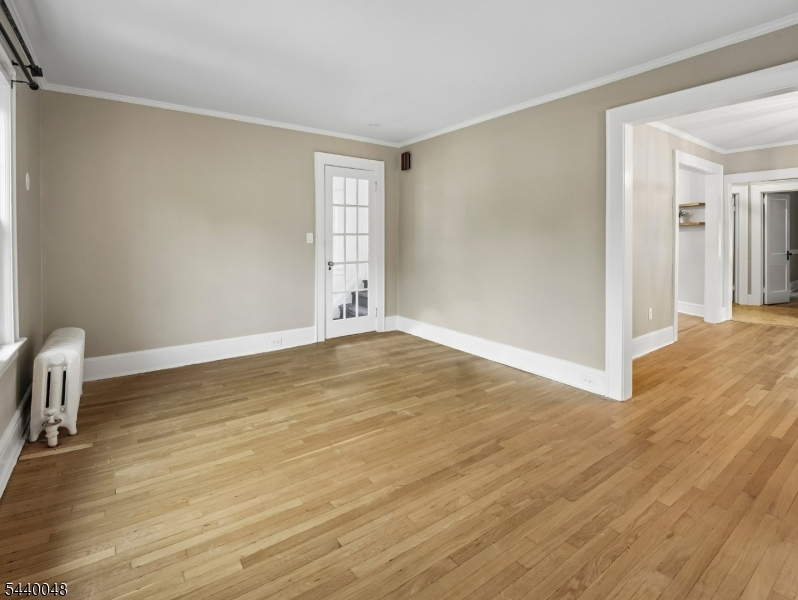 485 Valley Road, Unit 2 Montclair, NJ 07043 - Photo 3 of 32
