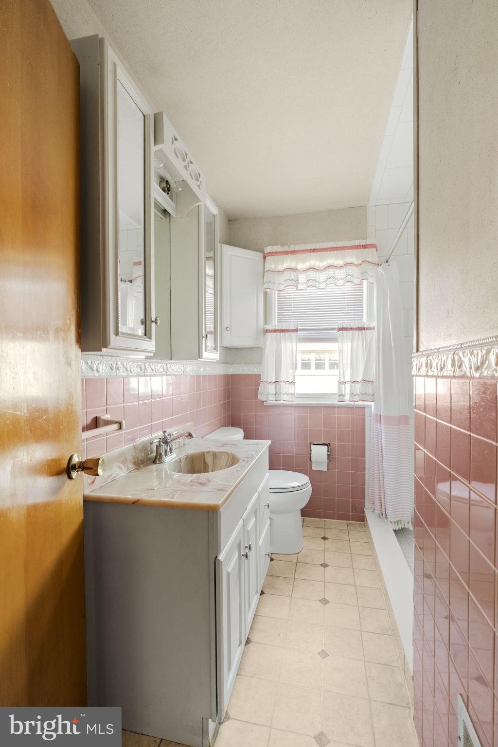 529 South 6th Street Denver, PA 17517 - Photo 37 of 54