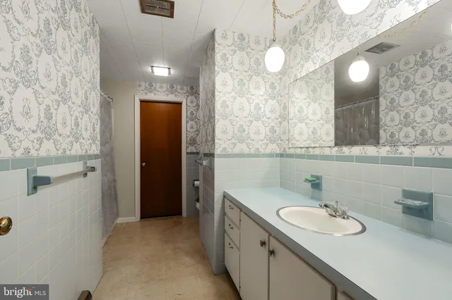 $350,000 | 269 Sheep Lane, Millersville, PA 17551