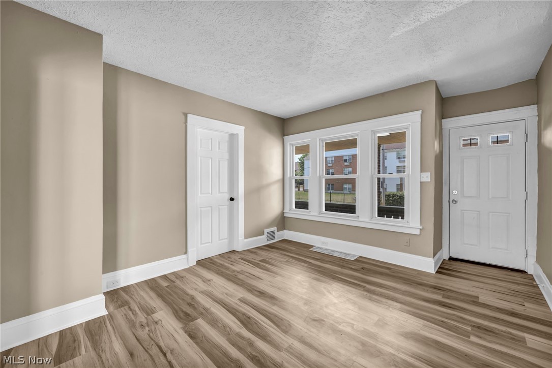 911 Royal Road Cleveland, OH 44110 - Photo 18 of 50 Gallery Image 18