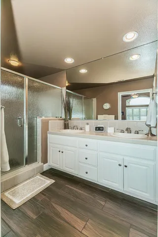 $524,950 | 140 Gayle Avenue, Clovis, CA 93611