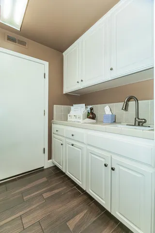 $524,950 | 140 Gayle Avenue, Clovis, CA 93611