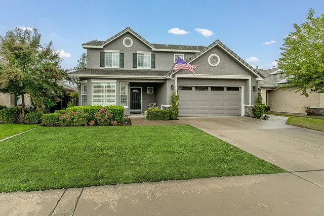 $524,950 | 140 Gayle Avenue, Clovis, CA 93611
