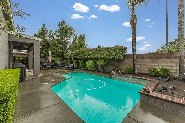 $524,950 | 140 Gayle Avenue, Clovis, CA 93611