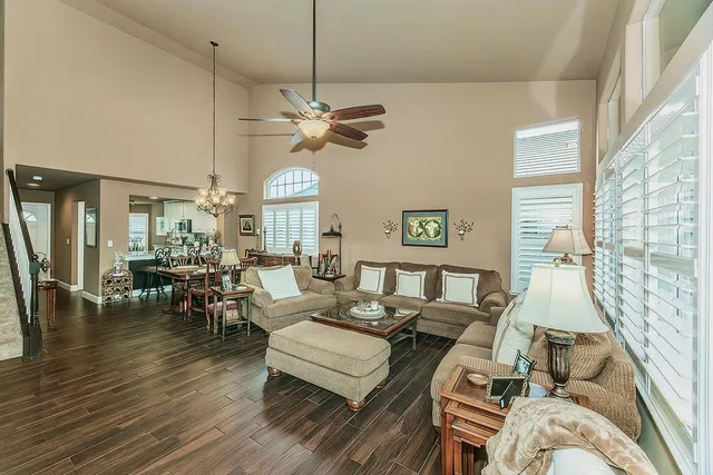 $524,950 | 140 Gayle Avenue, Clovis, CA 93611