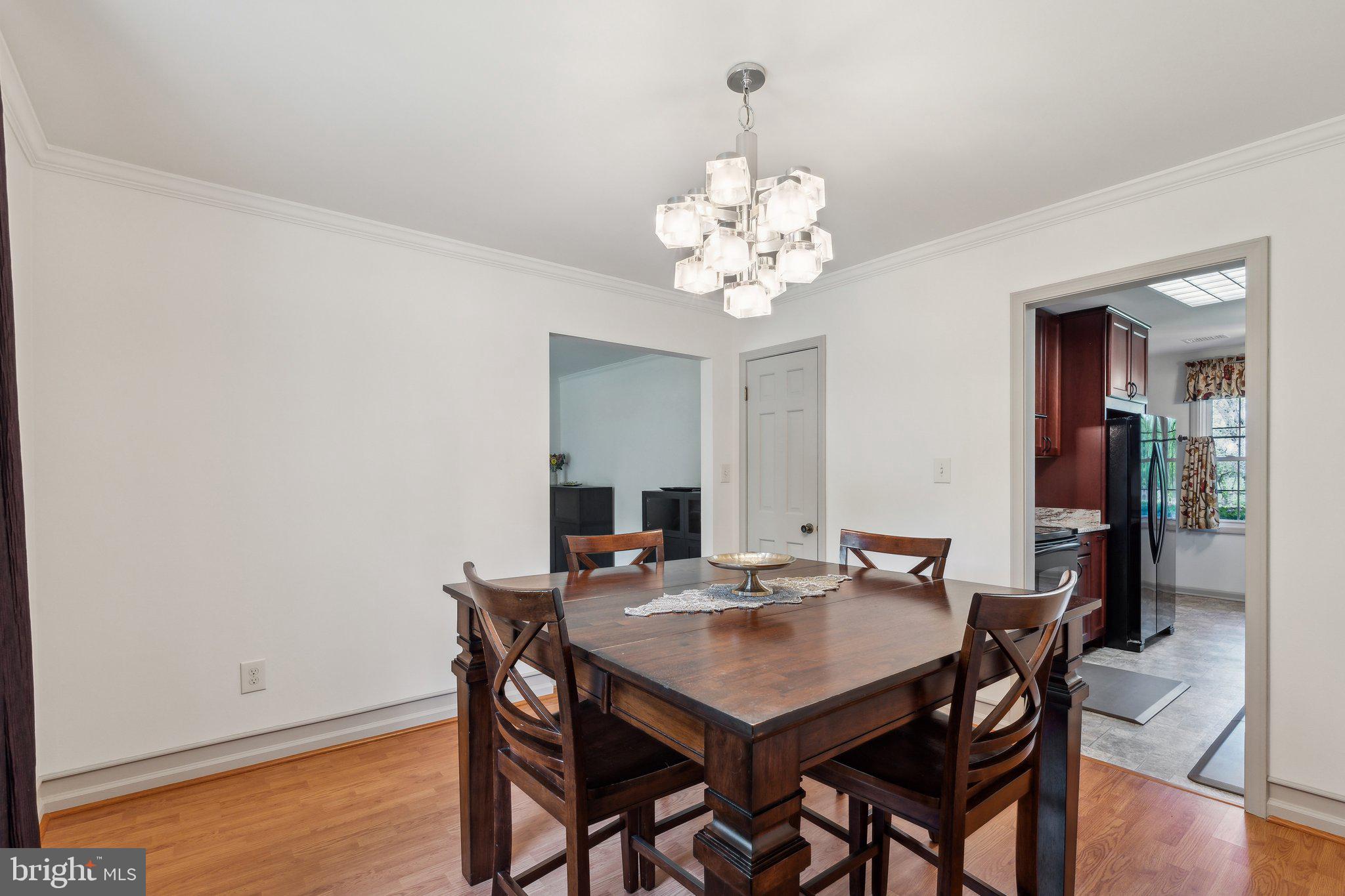 10009 Routts Hill Road Warrenton, VA 20186 - Photo 13 of 43 ..has convenient access to the kitchen.