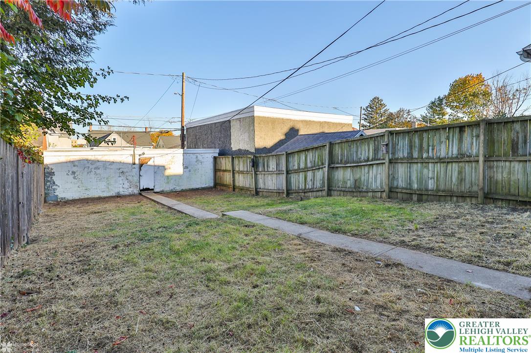 526 2nd Avenue Bethlehem, PA 18018 - Photo 32 of 40 a view of a backyard with wooden fence