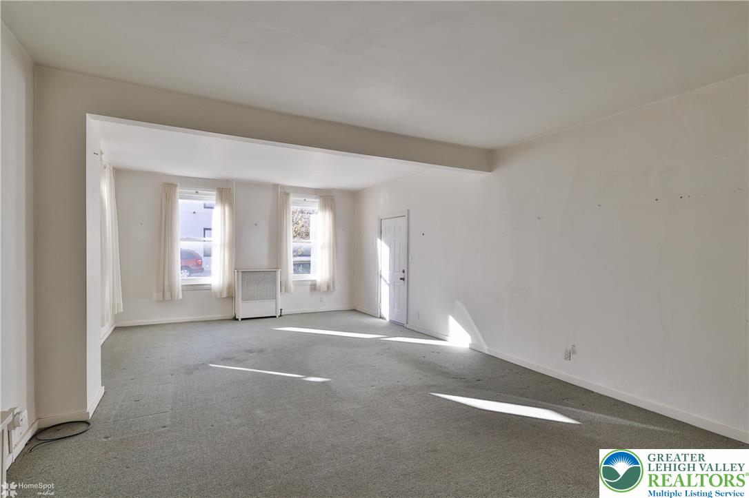 526 2nd Avenue Bethlehem, PA 18018 - Photo 9 of 40 a view of livingroom with window
