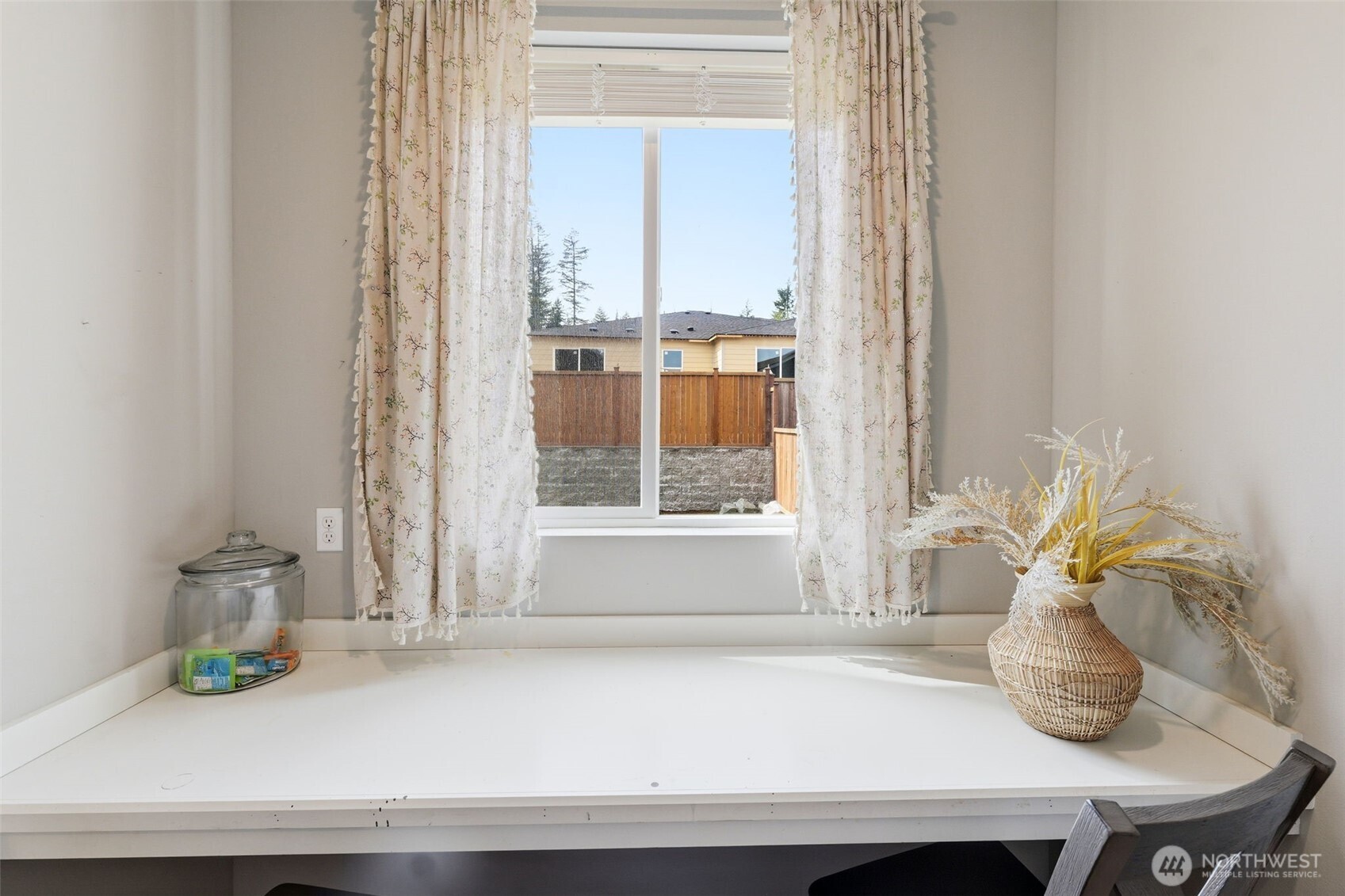 5536 Kinross Rd Port Orchard Southwest Port Orchard, WA 98367 - Photo 17 of 40