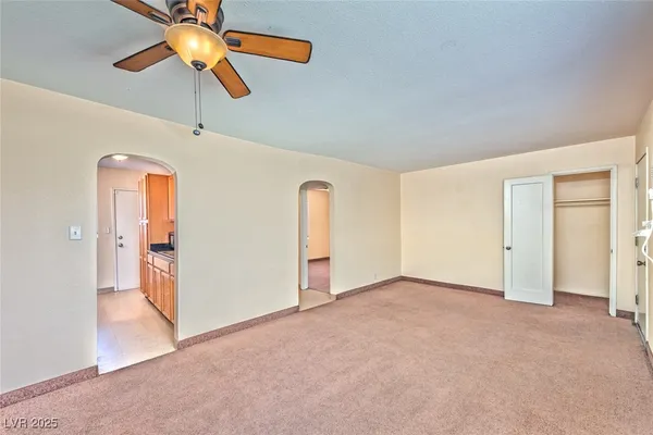$775 | 212 North 10th Street, Unit 7, Las Vegas, NV 89101