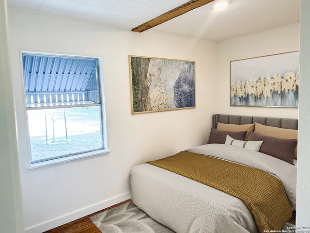 $1,700 | 502 Cypress Street, Bandera, TX 78003