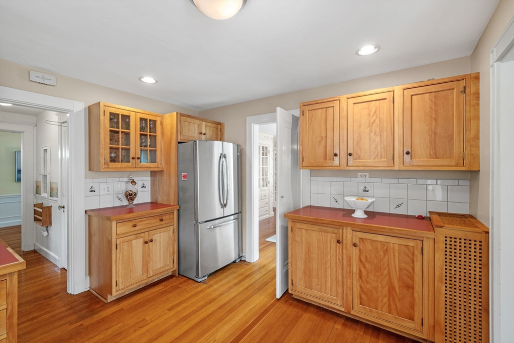 10 Charlotte Road Marblehead, MA 01945 - Photo 21 of 30