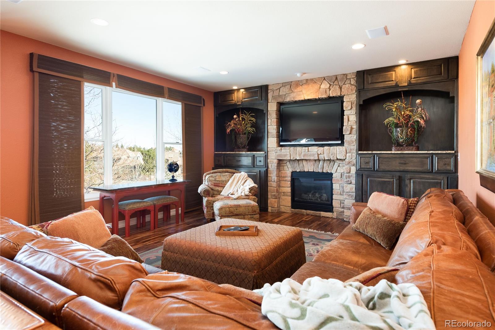 943 Rutherford Way Highlands Ranch, CO 80126 - Photo 14 of 40 Gallery Image 14