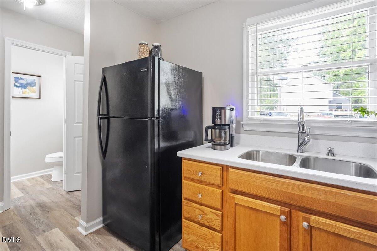 3410 Comstock Road Raleigh, NC 27604 - Photo 4 of 17