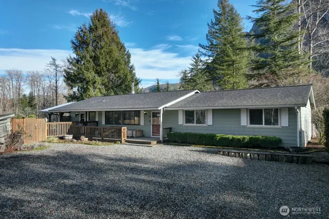 $3,795 | 8414 436th Place Southeast, North Bend, WA 98045